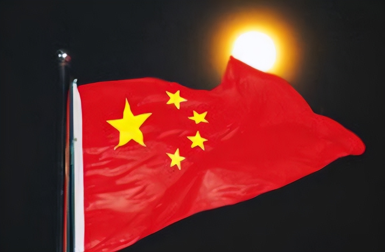 告别了“梓涵”时代,新一批“奇葩”名字来了!老师表示有点懵