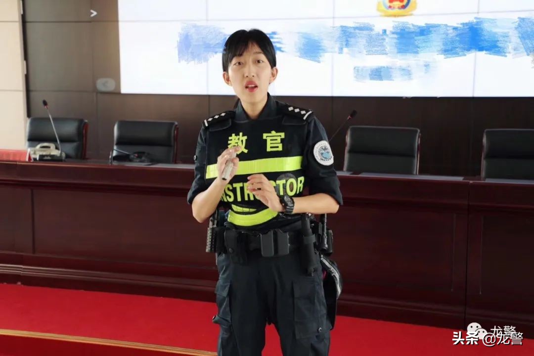 龙警她力量｜警营“女教头”陈珊美子
