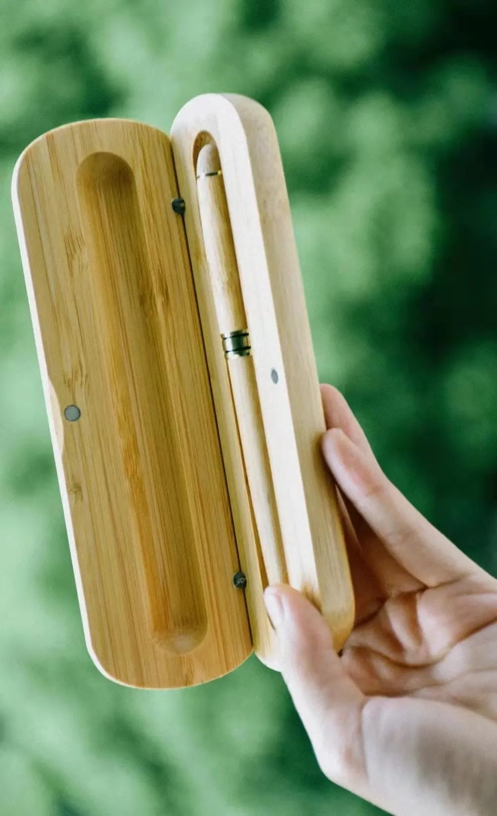 学生给学院送什么毕业礼物好,高校毕业礼物走心又暖心