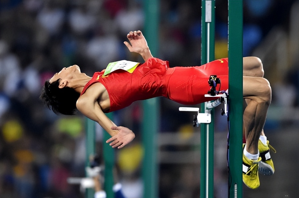 跳高运动员张国伟现在怎样,跳高网红张国伟现状