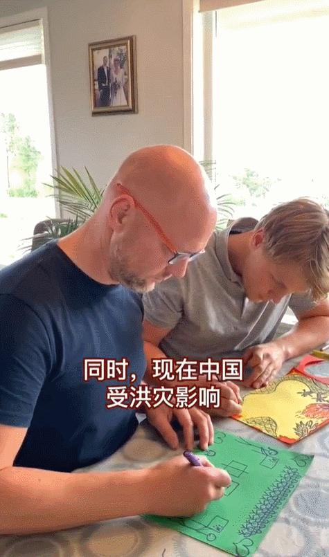 外国小伙在中国爆火，获赞超2.7亿！大秀“中式养生”看呆网友