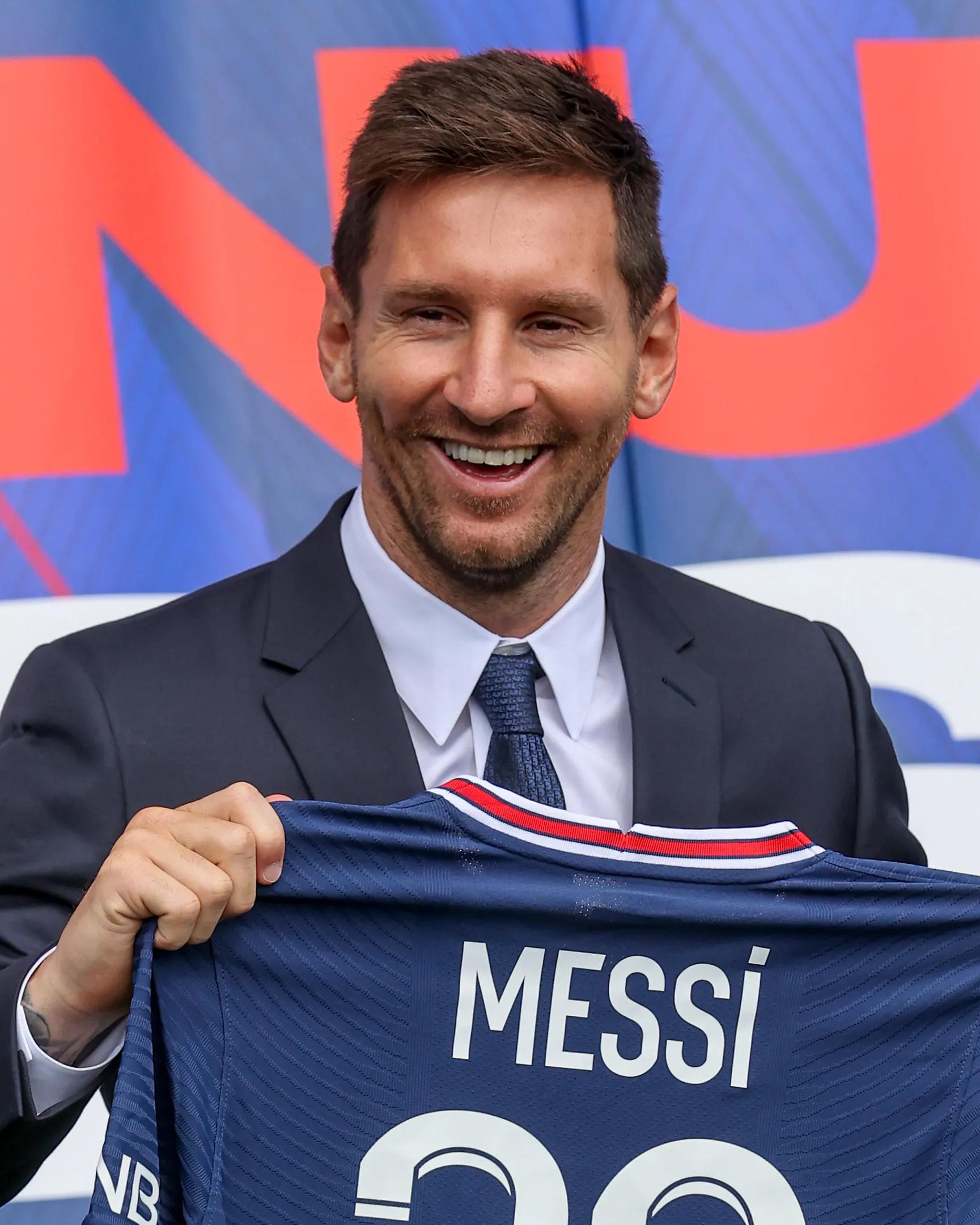 足球阿根廷赛程最新消息,2022阿根廷世界杯足球回顾