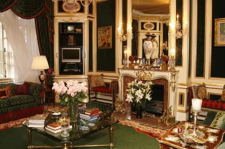 豪门启示录||两任前妻两种驭夫术，做阿尔法大富豪太太有胜者么？