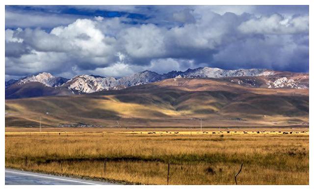 10月甘南秘境之地云雾缭绕风景,十月的甘南美景
