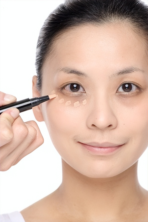 痘痘肌底妆怎么遮,新娘痘痘肌底妆服帖的方法