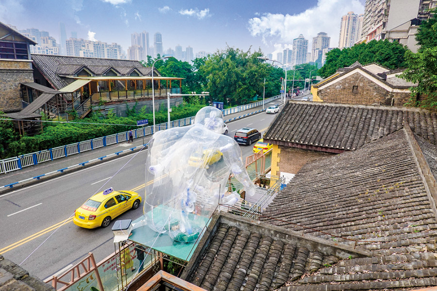 李子坝附近网红打卡地小黄楼,光明彩虹桥网红打卡地