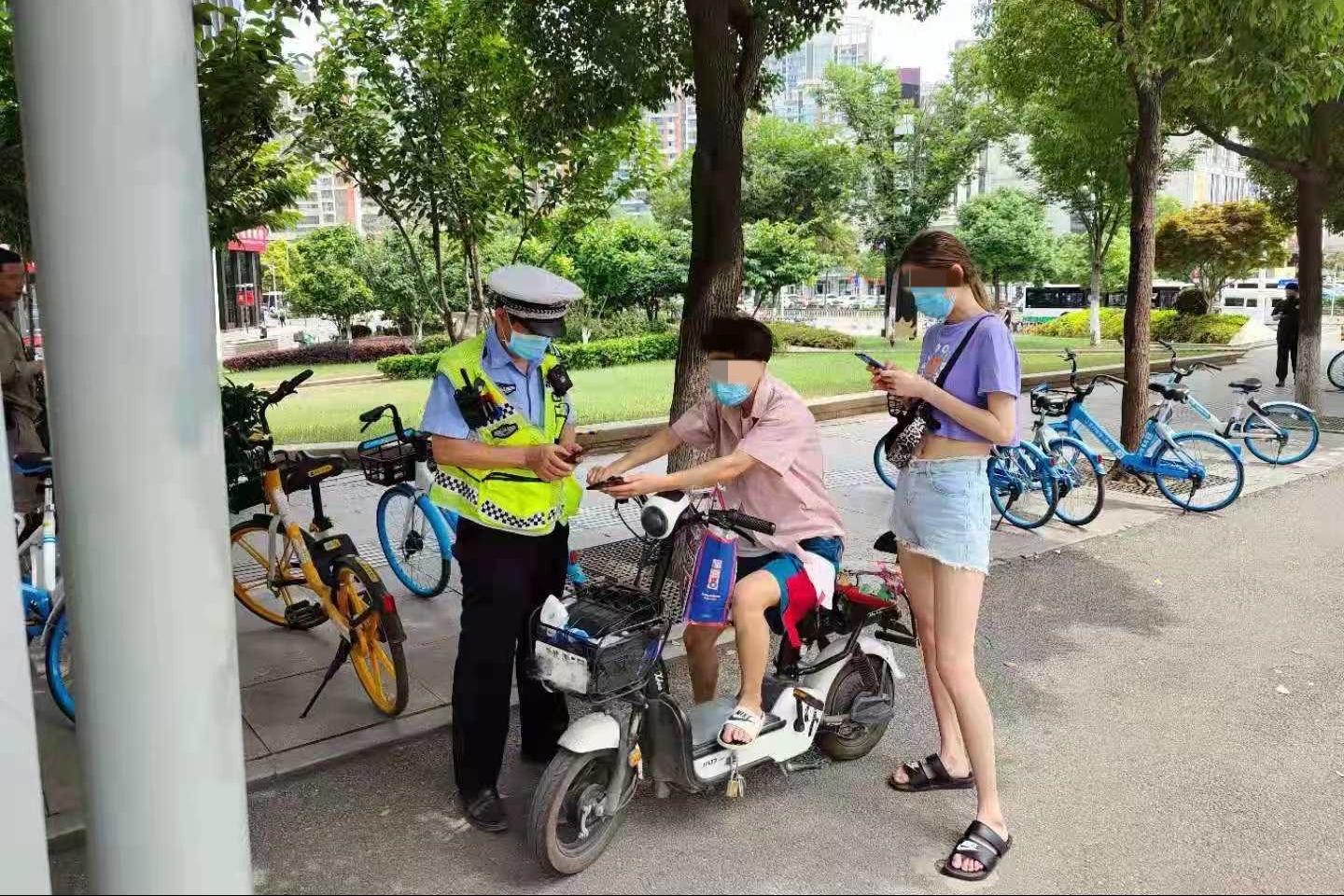 八月份电动车有哪些新规定,8月1日起电动车新规是真的吗