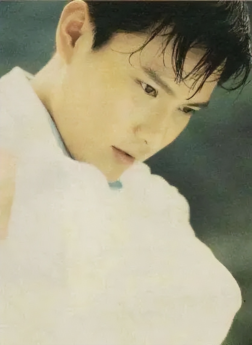 情歌王子张信哲新单,“情歌王子”张信哲的成名之路