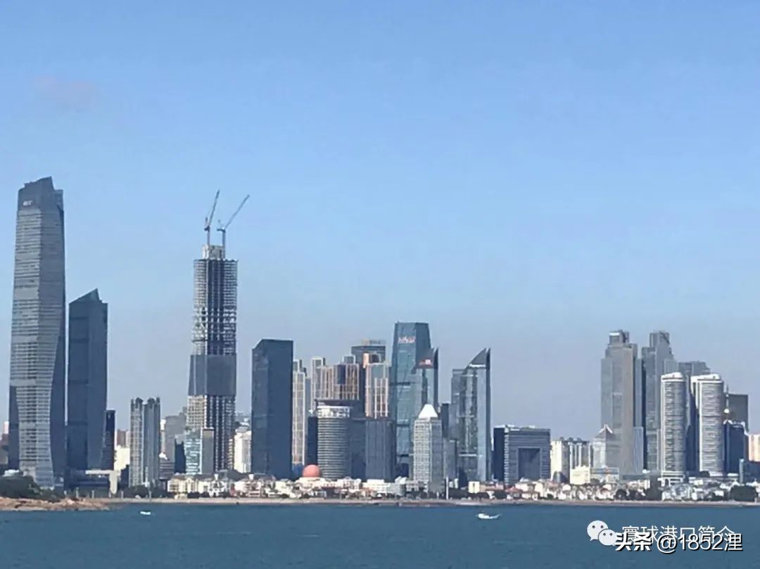 山东老乡住在青岛，是否能找到香港维多利亚湾和温哥华的感觉？