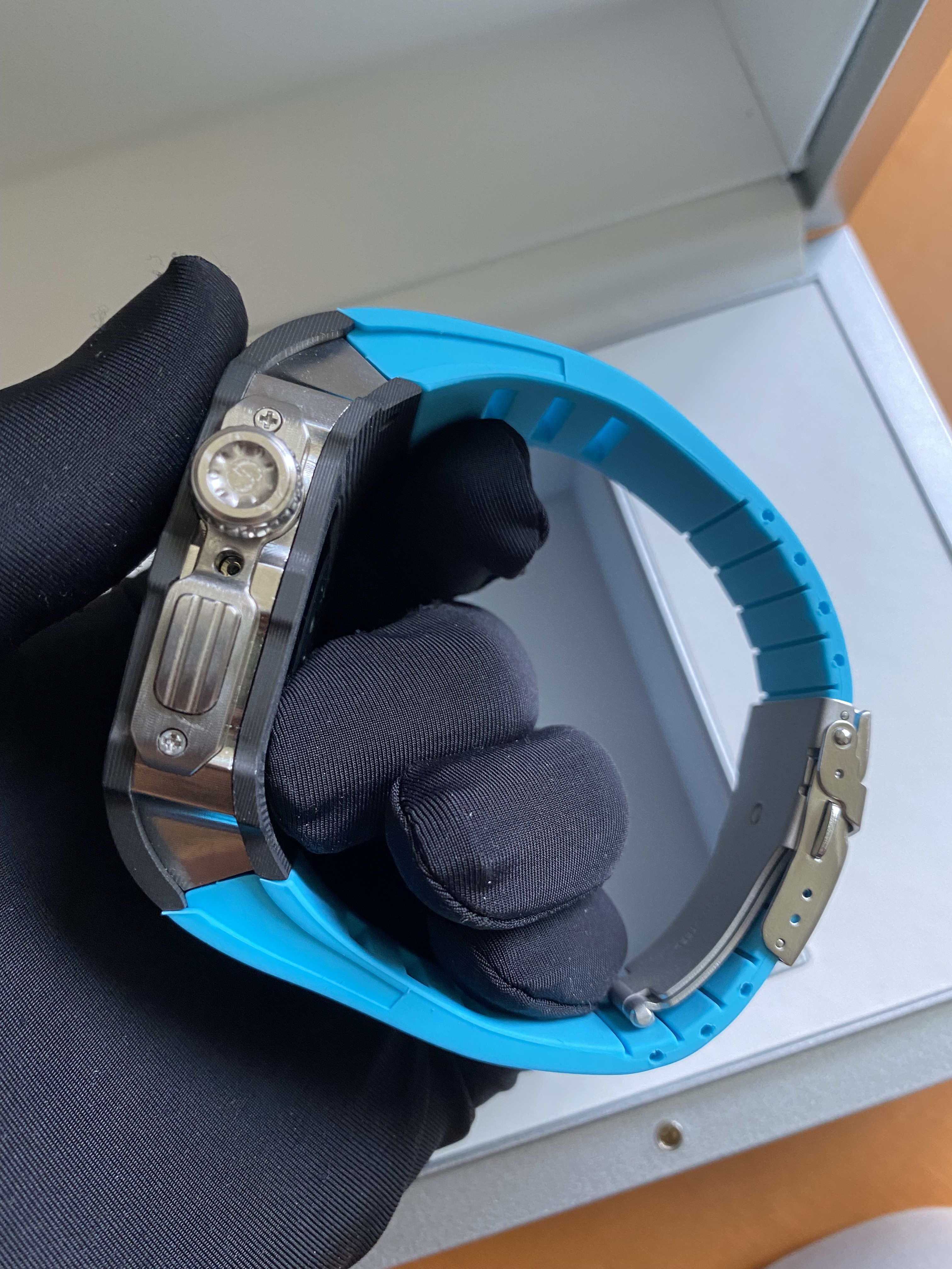 苹果电池对比安卓4500毫安,同样的电池容量安卓比苹果耐用