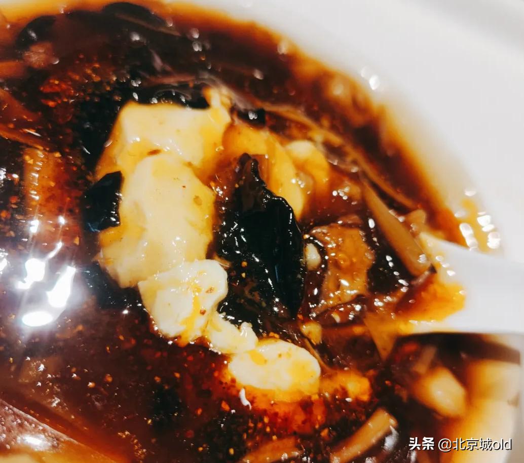 吐鲁番清真美食,吐鲁番最高档的清真餐厅