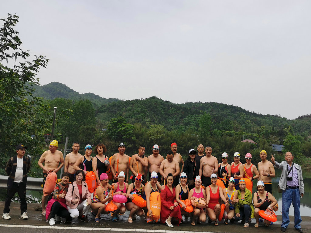 怀化第六届运动会游泳比赛,怀化鹤城泳协漂流