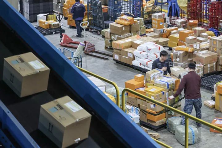 商家亏本大甩卖是真的吗,亏本甩卖店铺