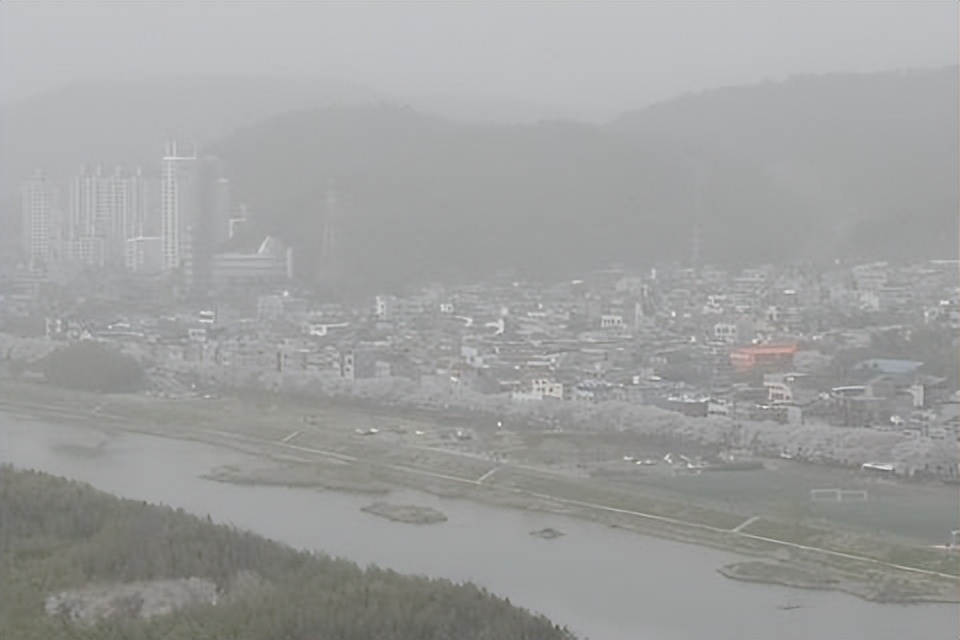 沙漠变绿洲对地球有什么影响,沙漠变绿洲这属于什么现象