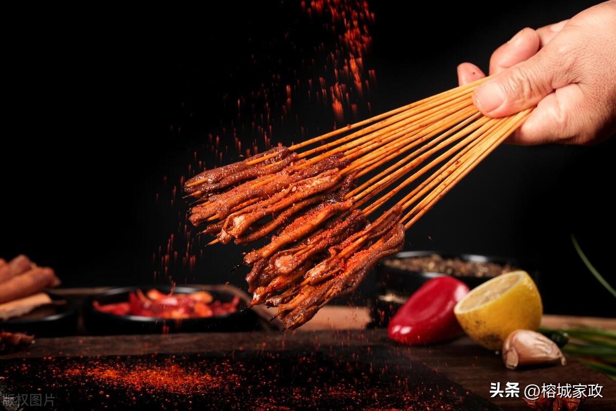 孕早期喝了啤酒吃烧烤,孕前三个月能吃烧烤吗