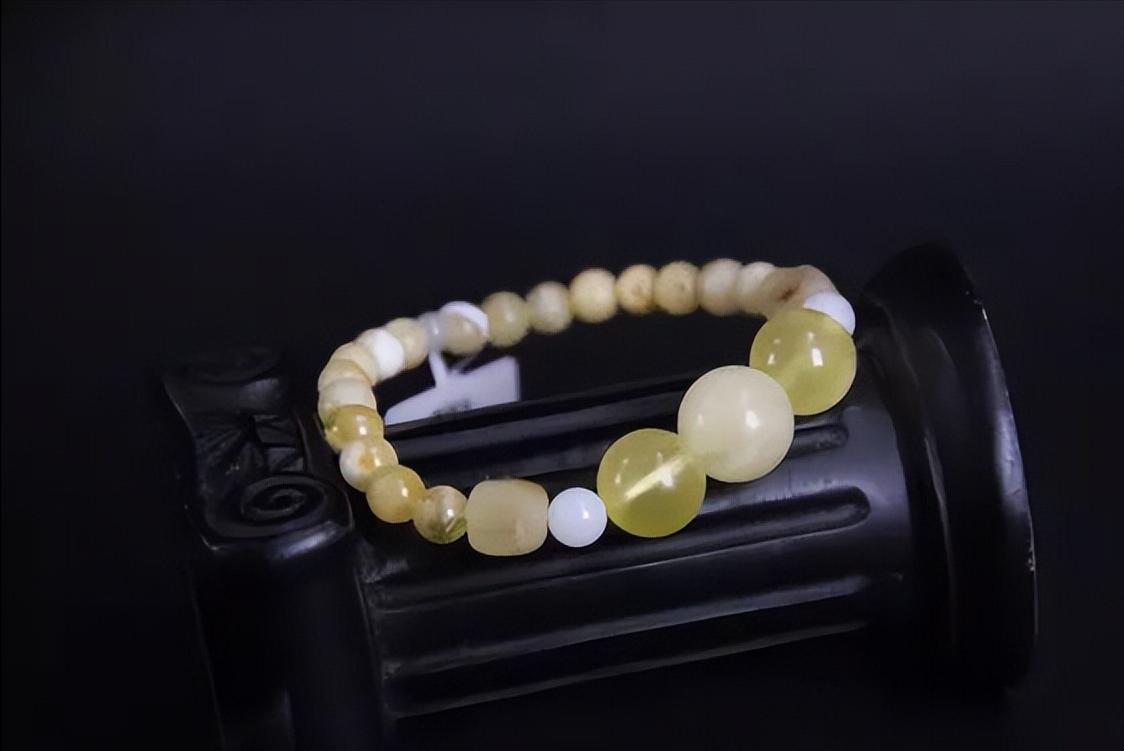 琥珀蜜蜡真的好看吗,明星谈琥珀蜜蜡