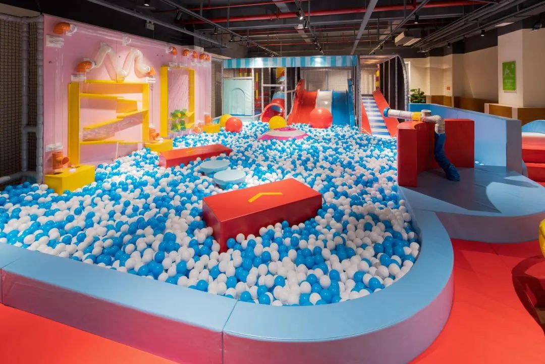 俯瞰鼓浪屿的全景尽收眼底,发现这里