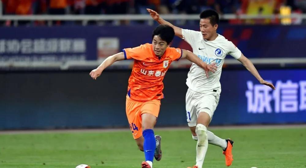 黄政宇泰山进球,黄政宇中超最佳球员