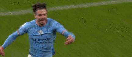 逗妹吐槽：在英超，曼家看上的冠军，早晚都得是曼家的！