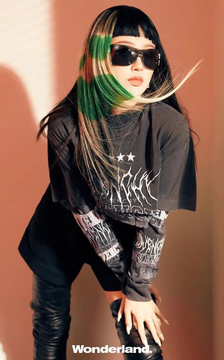 赵丽颖一头红发绚丽吸睛,赵丽颖红发造型