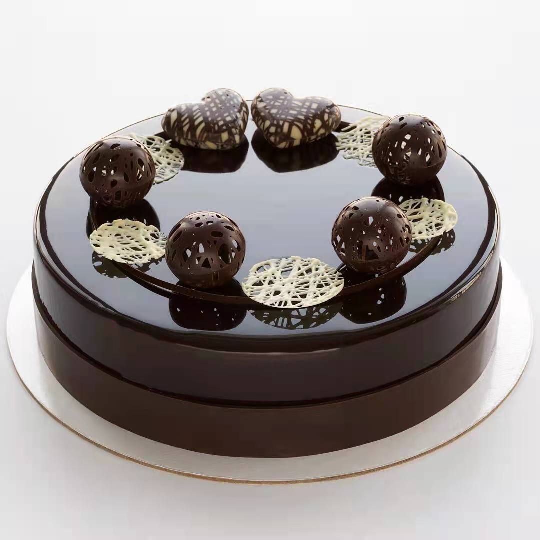 价值2000元的完美镜面蛋糕有多美？顶级镜面蛋糕设计欣赏