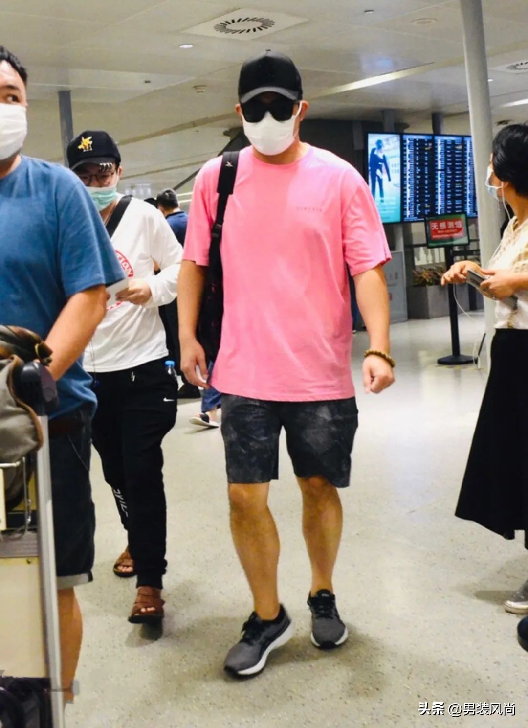 今年最流行男士休闲短裤怎么搭配,夏季男士短裤裁剪视频教程