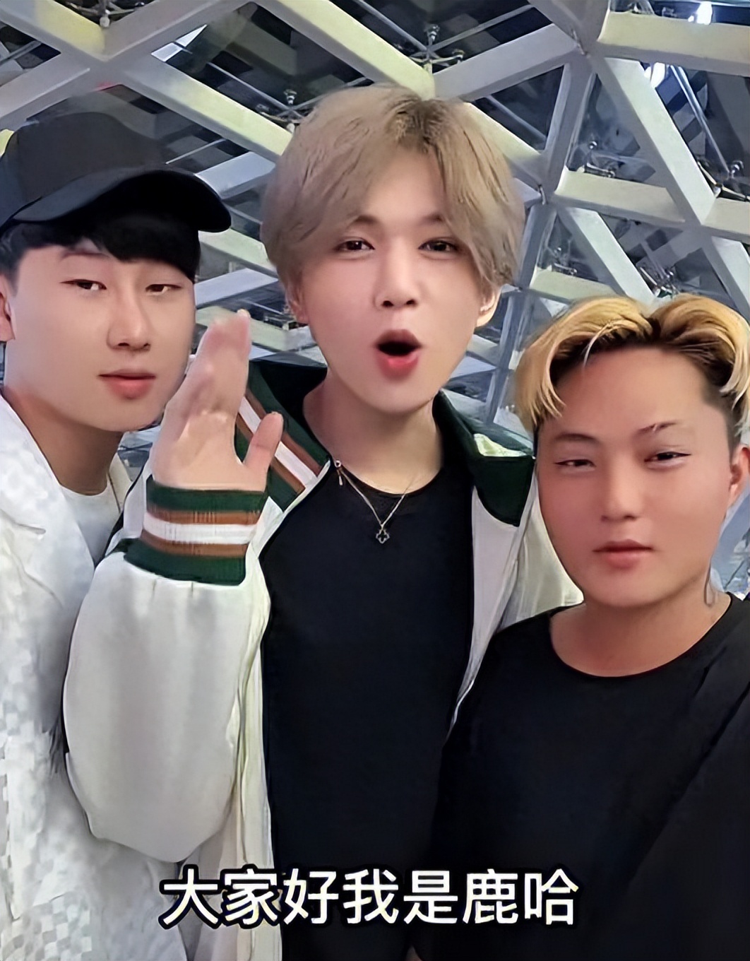 百万粉丝的网红自曝收入是真是假,抖音百万网红自曝真实收入