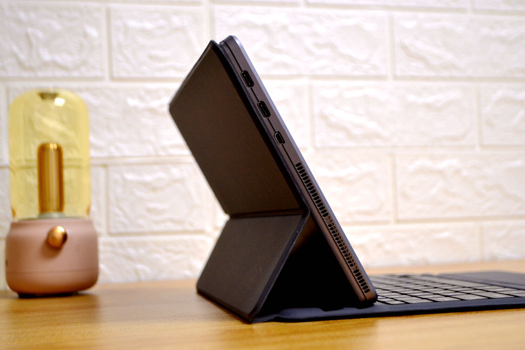 酷比魔方iwork10旗舰本怎么样,酷比魔方iwork20pro和微软surfacego2