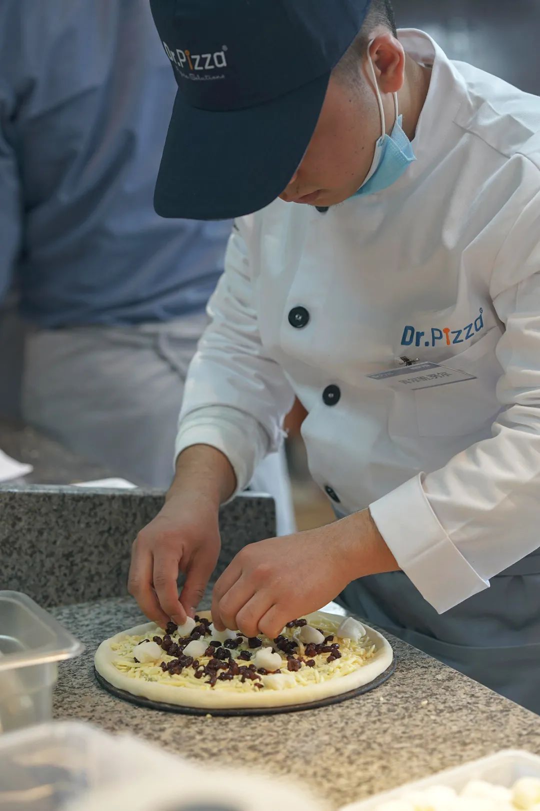 做意式披萨和美式披萨用的面粉一样吗？你选对做披萨的面粉了吗？