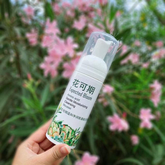 什么洗面奶温和保湿不刺激,这几种洗面奶越洗越容易长痘