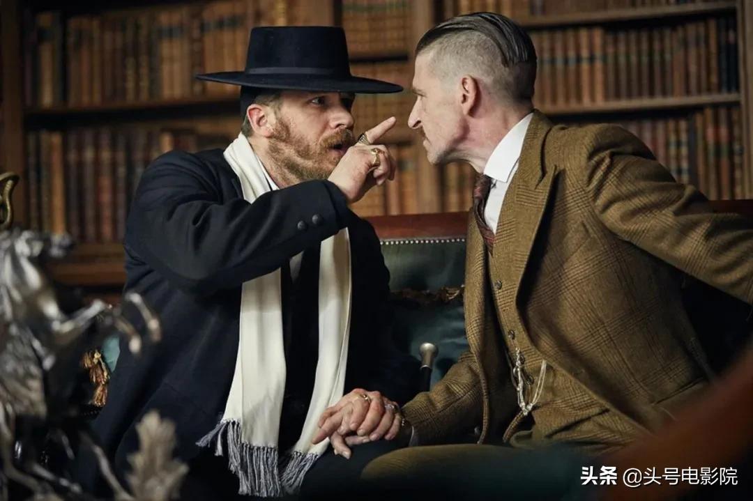 西装暴徒汤姆哈迪锦集,汤姆哈迪浴血黑帮高燃片段多吗