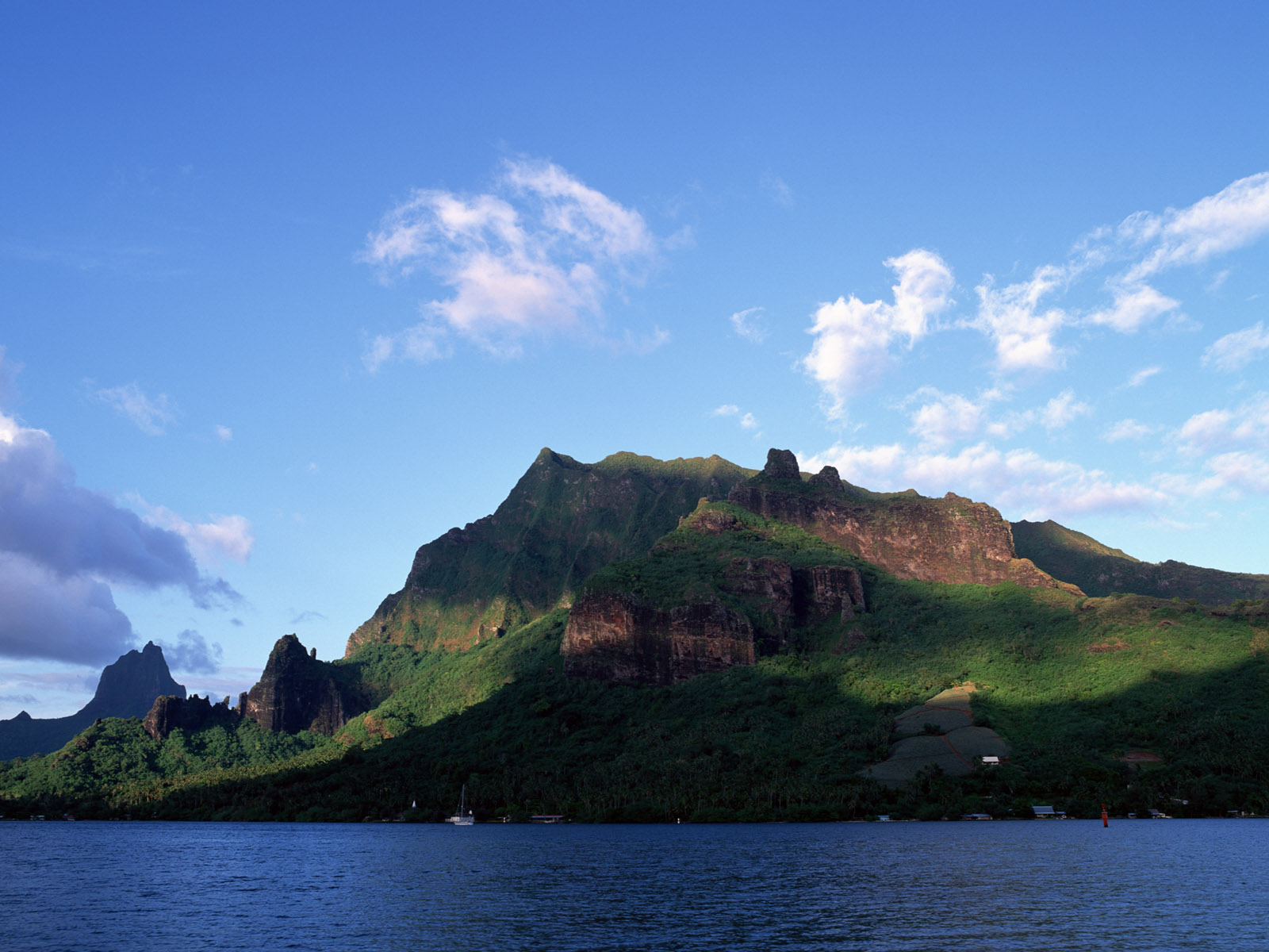 大海海滩美景图片,夏日最漂亮阳光海滩风景图片