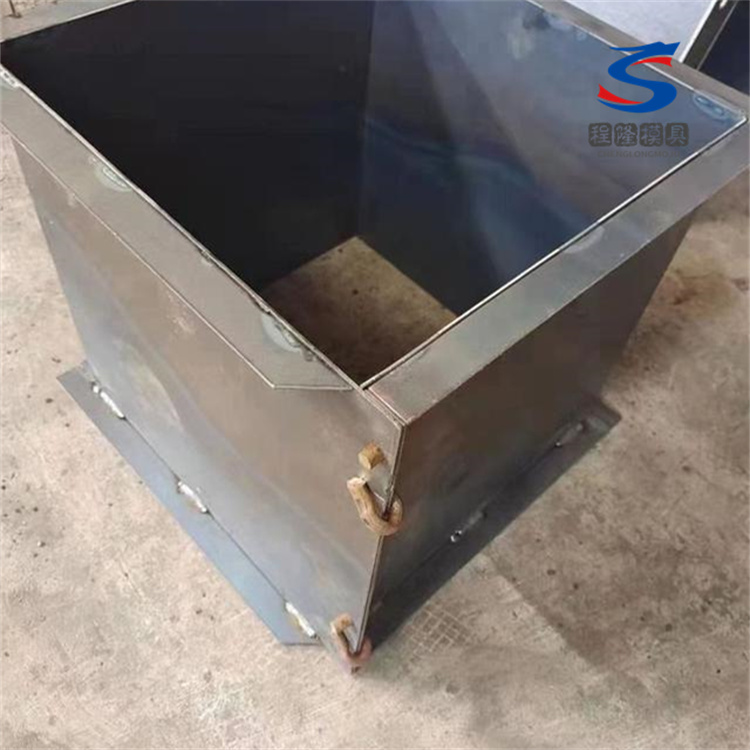 西安光伏墩预制模具,光伏水泥墩简单模具厂家有哪些