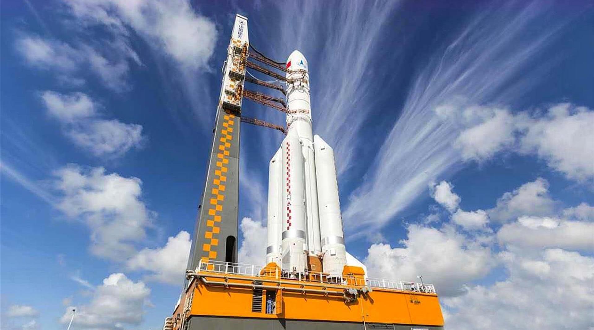 中国首次载人登月：2名航天员上月球！为什么不在美国之前执行？