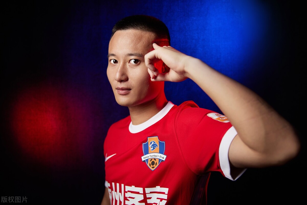 梅州客家足球俱乐部写真,梅州客家队海报