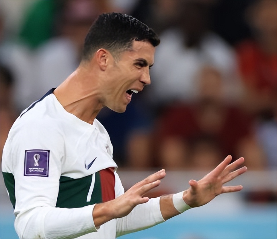 马丁内斯经典时刻,马丁内斯三连扑热血沸腾