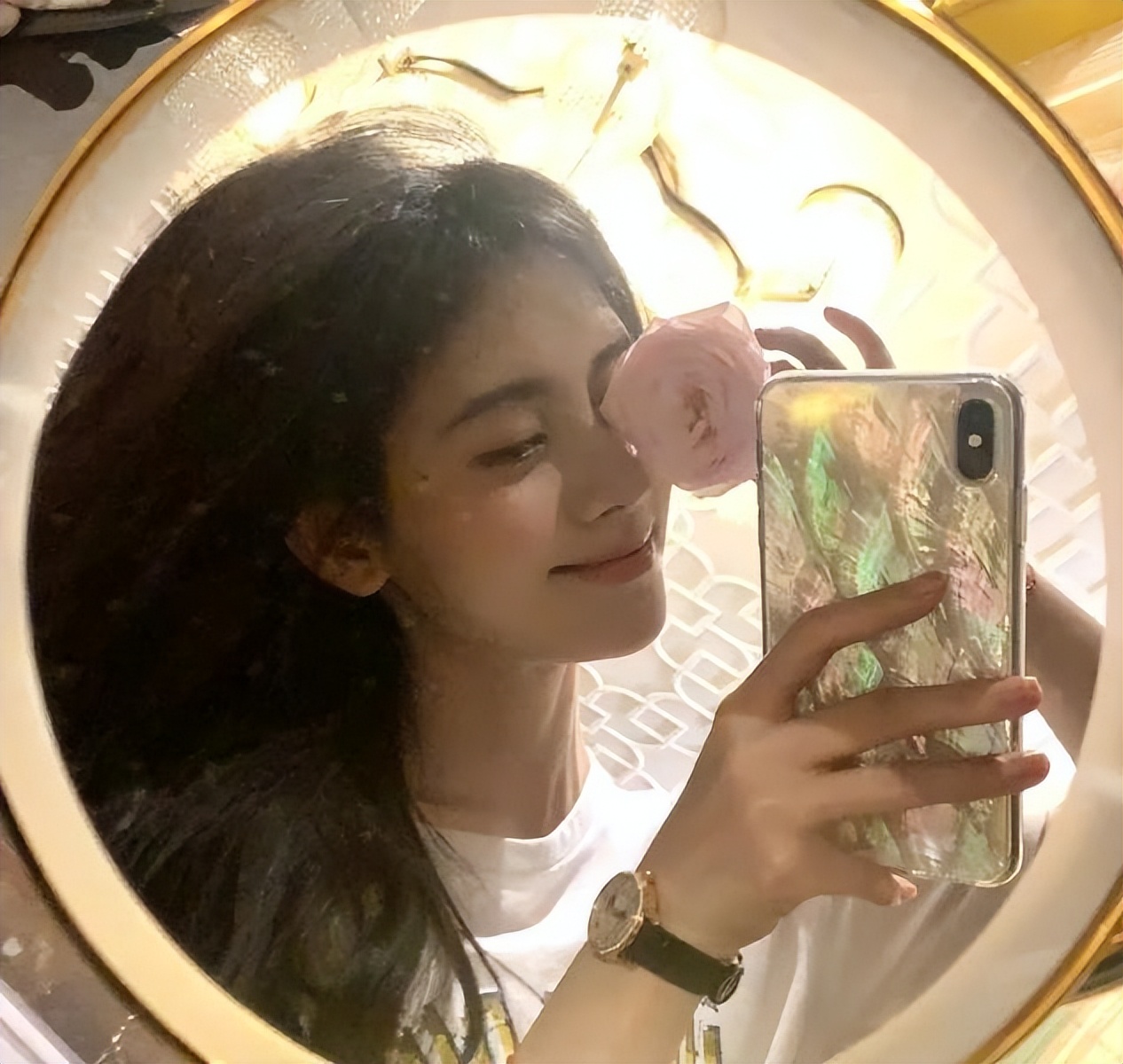 心机女孩鞠婧祎:被潘玮柏刁难拒绝王思聪求爱,整容遭贾玲内涵