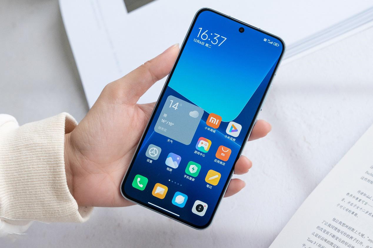 三千左右性价比最高的小屏旗舰,目前最值得购买的小屏旗舰