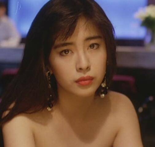 43岁女明星面容老态,被岁月催老容颜的十位女星