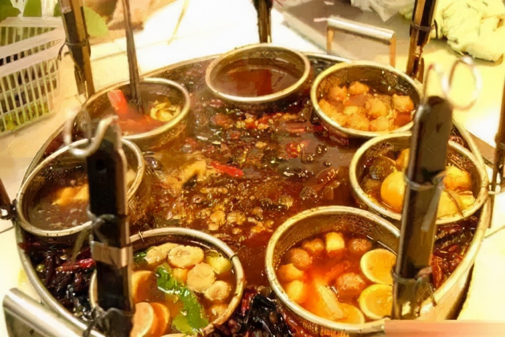 豆腐泡加粉丝叫什么麻辣烫,郫县麻辣烫里的豆腐泡