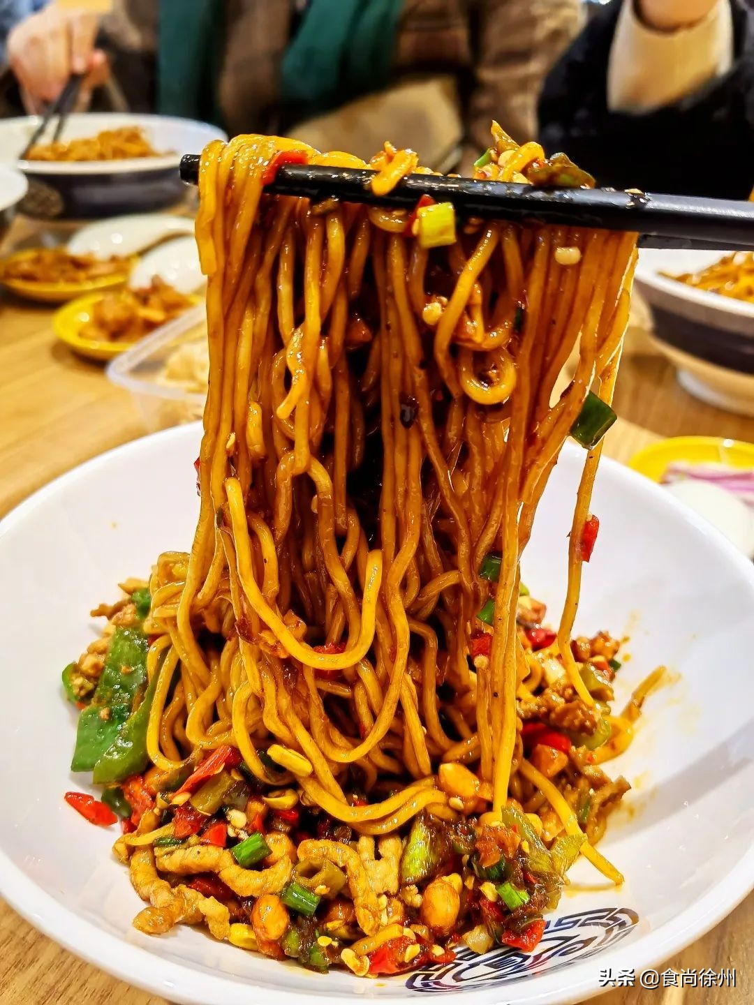 《徐州吃面地图》:32家面馆!狂吃一个月不重样