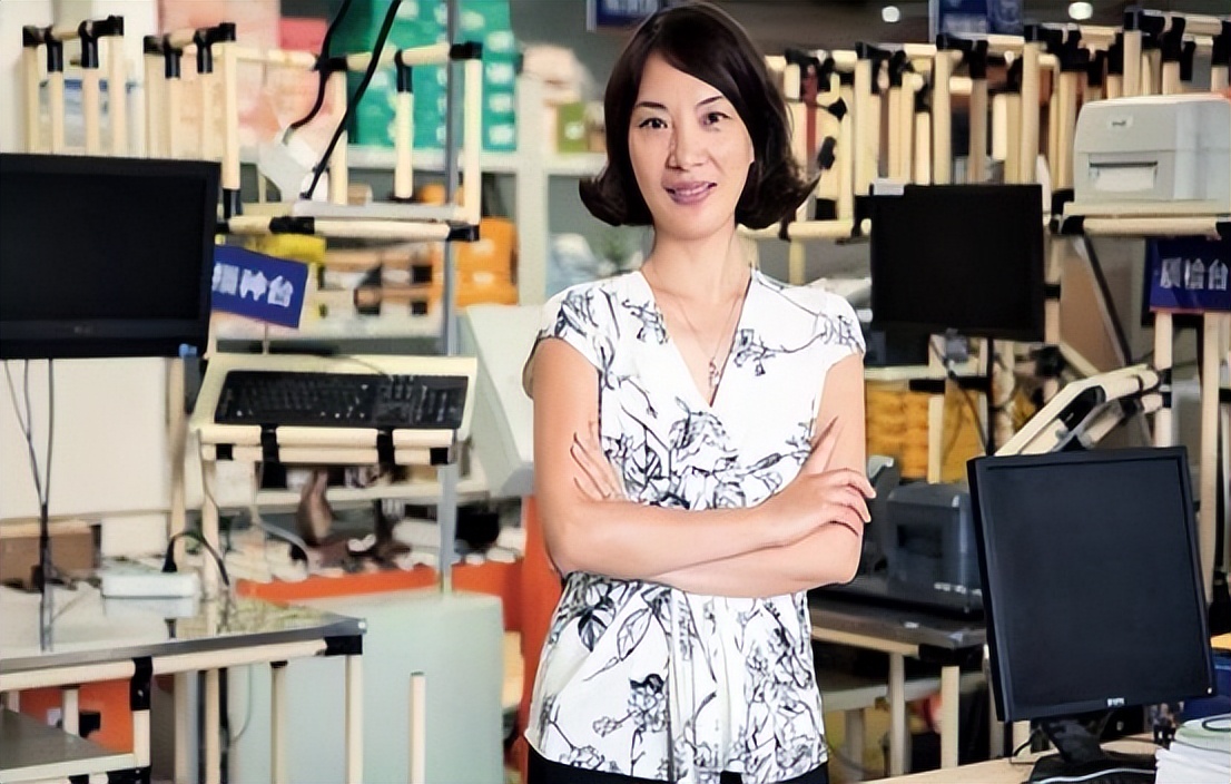 马云当年的前台小妹,马云带前台接待身价过亿的故事