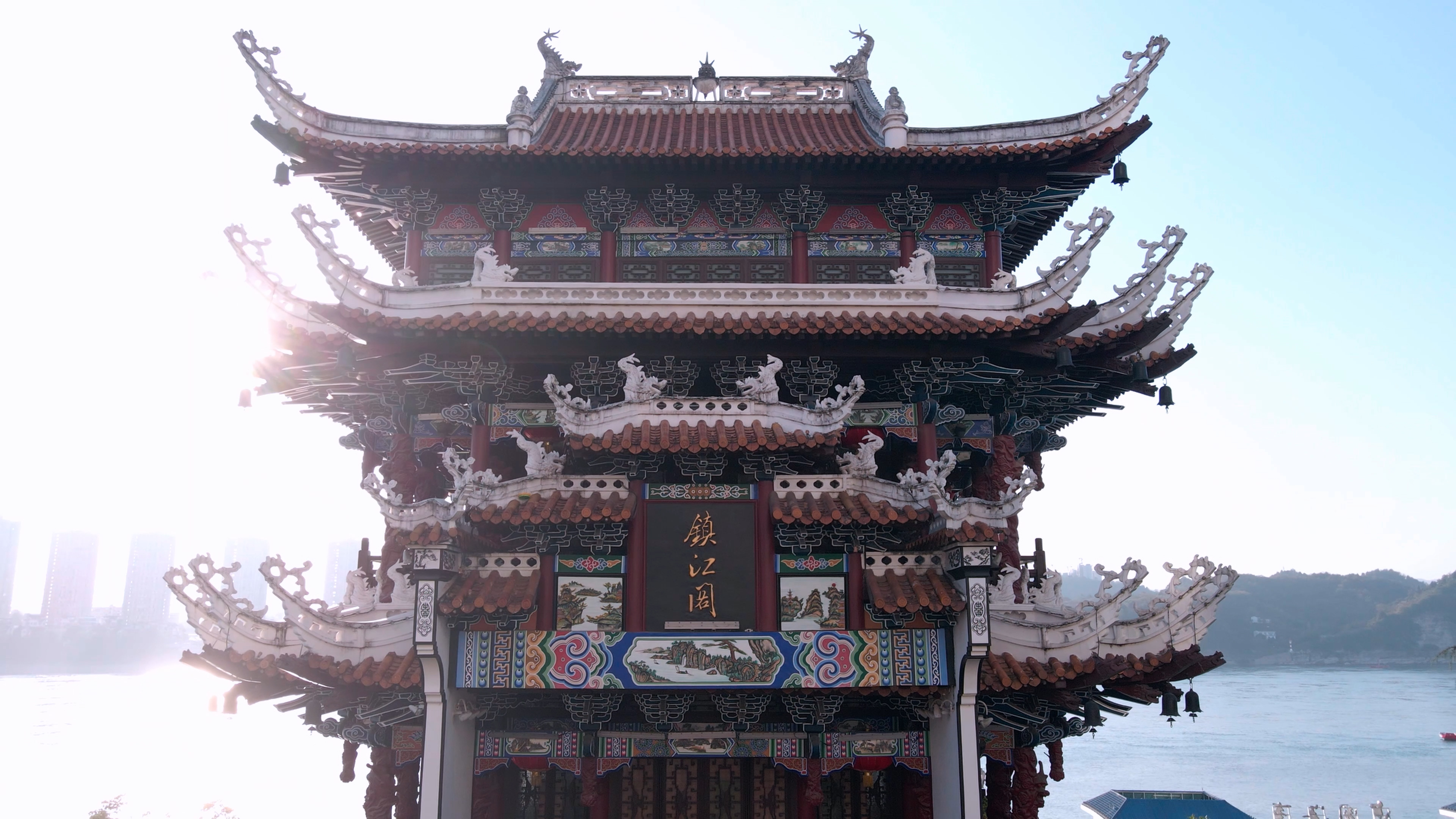 中心建设的探索与推进,中心规划与设计