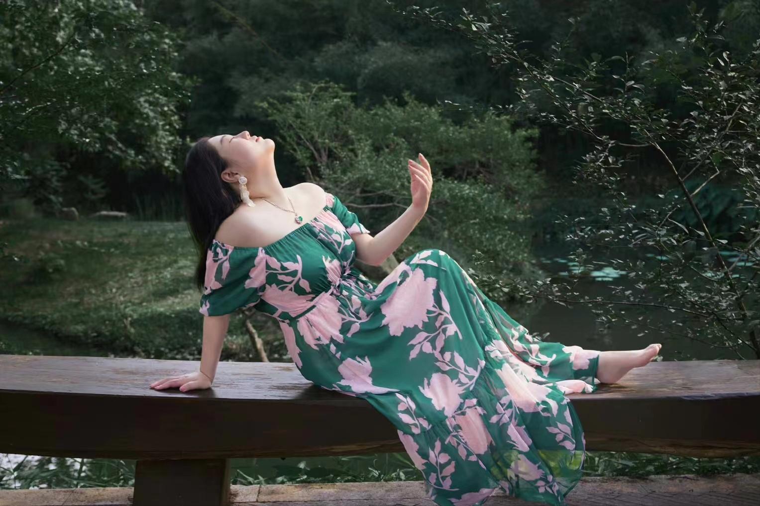 胖女孩怎么打扮显瘦,胖女孩怎么穿衣有气质