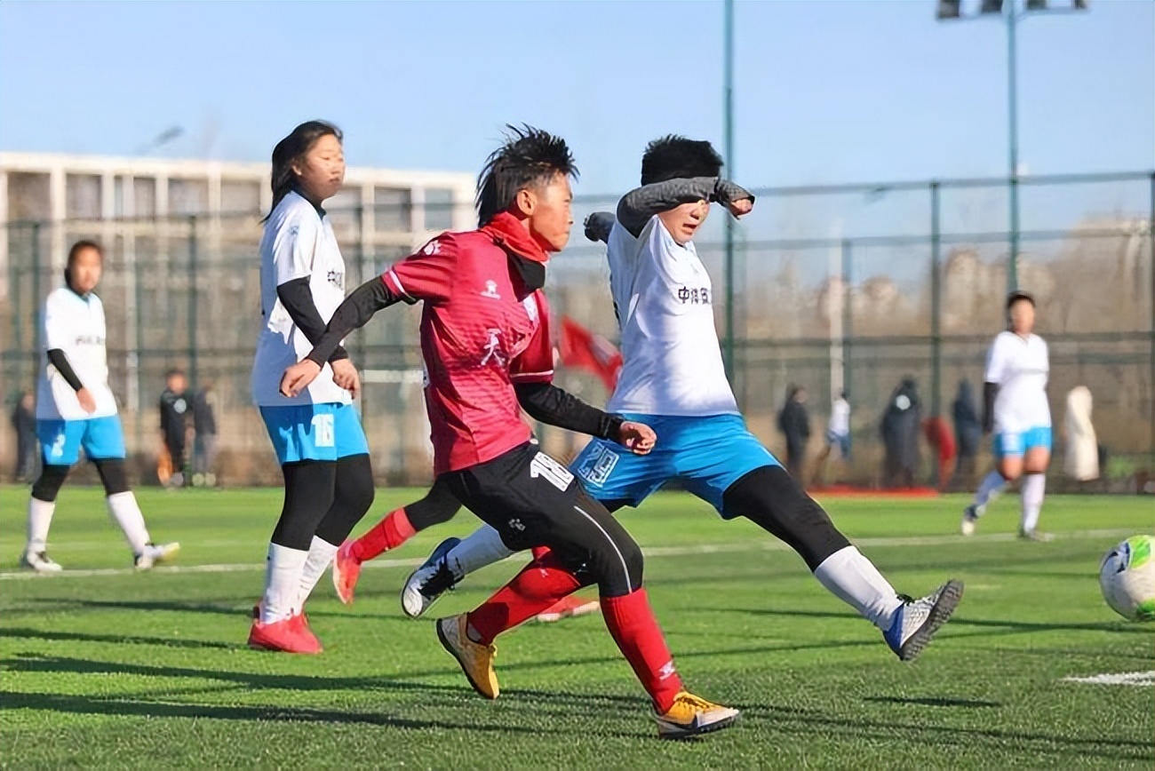 中国有几个足球青训学校,2018年中国足协足球学校数量