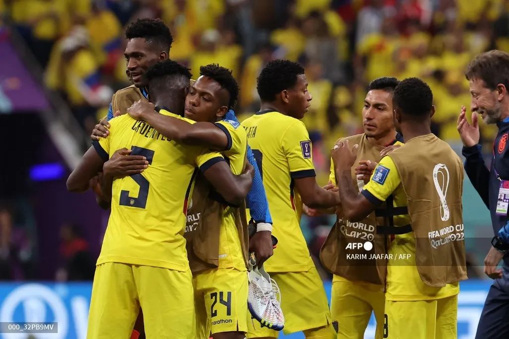 胜利属于俄罗斯英语,胜利属于曼城英语