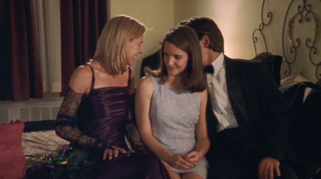 “天花板”级别的女性群像剧,原班人马重聚再聊大尺度话题