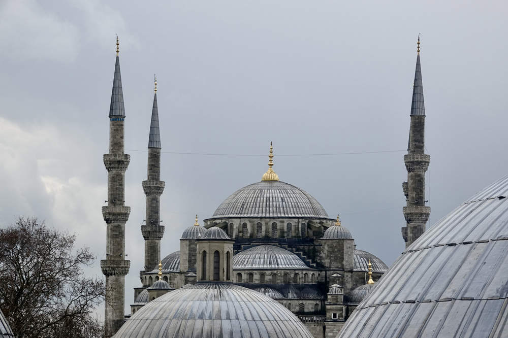 百年历史的索菲亚教堂,世界上的三座圣索菲亚大教堂