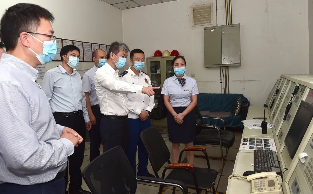 狠抓工作责任落实，营造安全祥和的节日环境！刘任远带队开展新区常态化疫情防控和节前安全生产检查