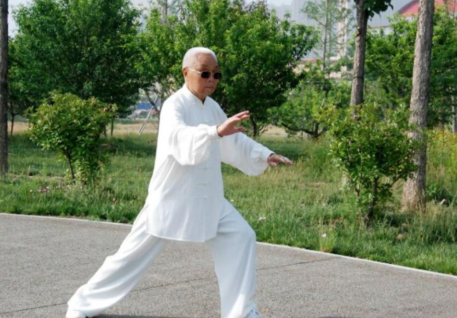 警惕这些痣可能会成瘤,哪些地方有痣代表得癌症了